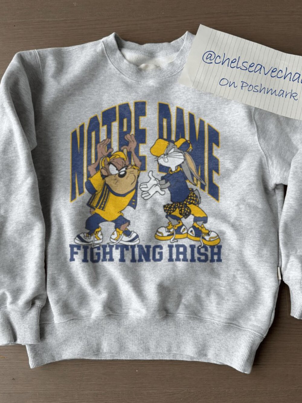 Vintage 1990s University of Notre Dame Fighting Irish Looney Tunes Sweatshirt